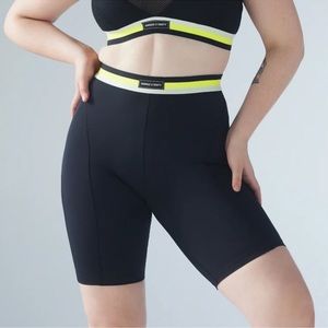 Savage X Fenty High Waist Bicycle Shorts - Size M